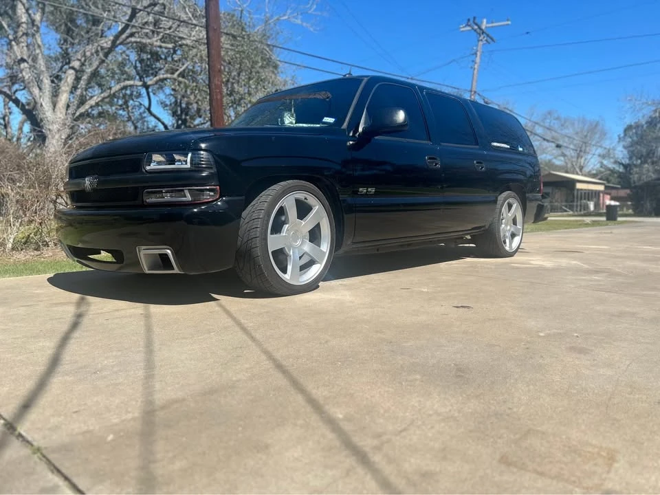 2005 Chevrolet Suburban 9th Gen - Image 6 of 6