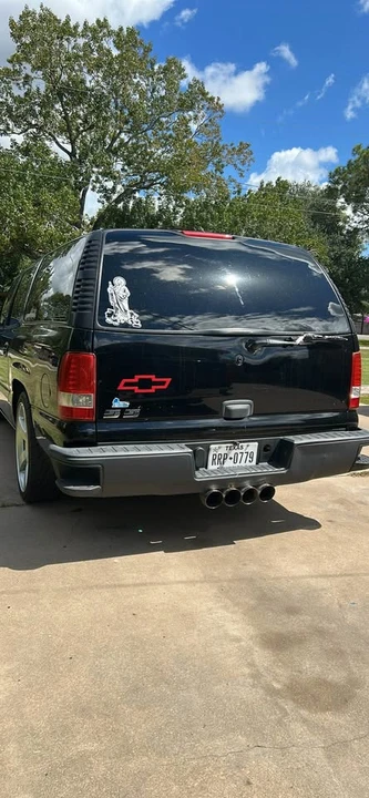 2005 Chevrolet Suburban 9th Gen - Image 4 of 6