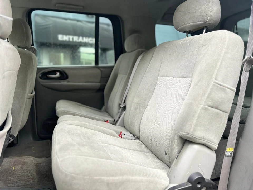 2005 Chevrolet Trailblazer - Image 17 of 19