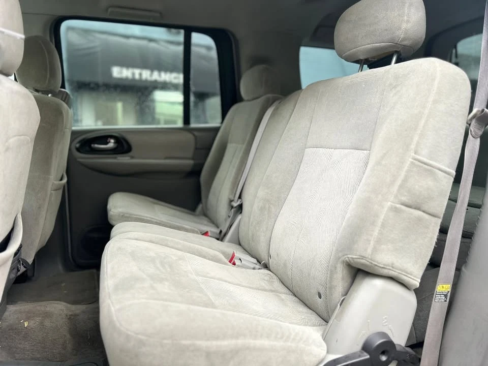 2005 Chevrolet Trailblazer - Image 6 of 19