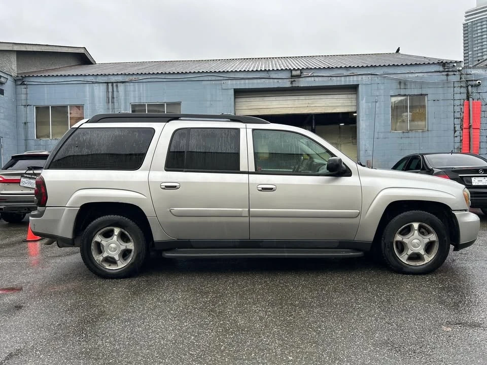 2005 Chevrolet Trailblazer - Image 3 of 19