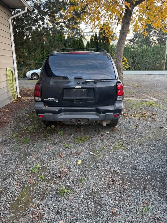 2005 Chevrolet Trailblazer - Image 3 of 3