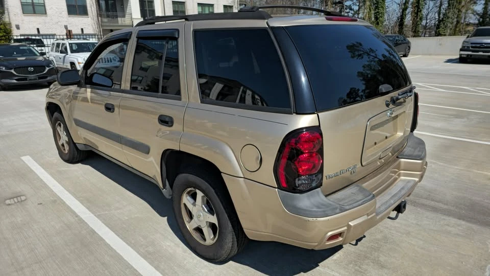 2005 Chevrolet Trailblazer - Image 4 of 9