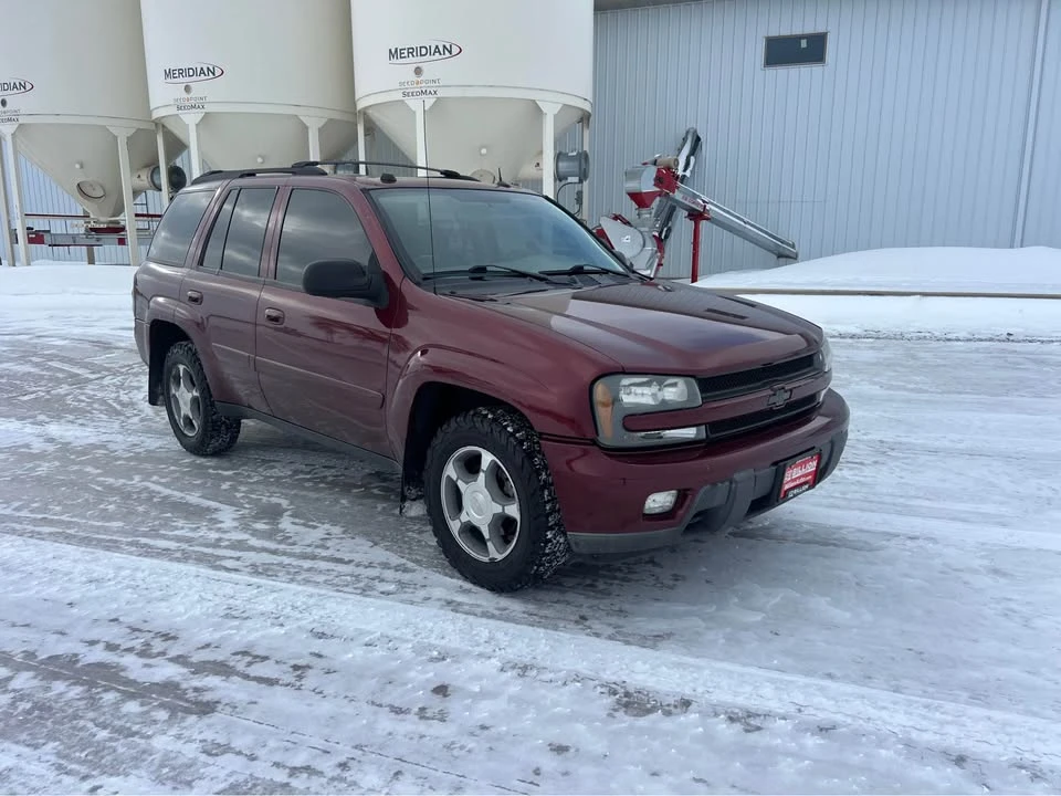 2005 Chevrolet Trailblazer - Image 2 of 18