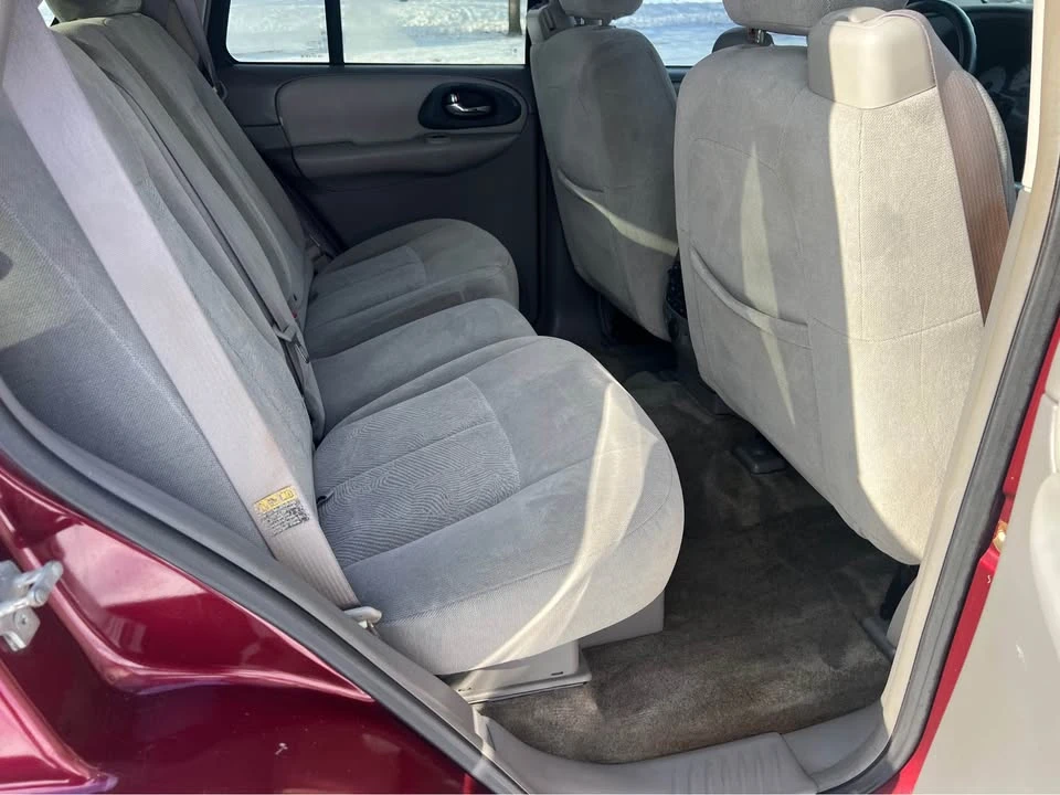 2005 Chevrolet Trailblazer - Image 15 of 18
