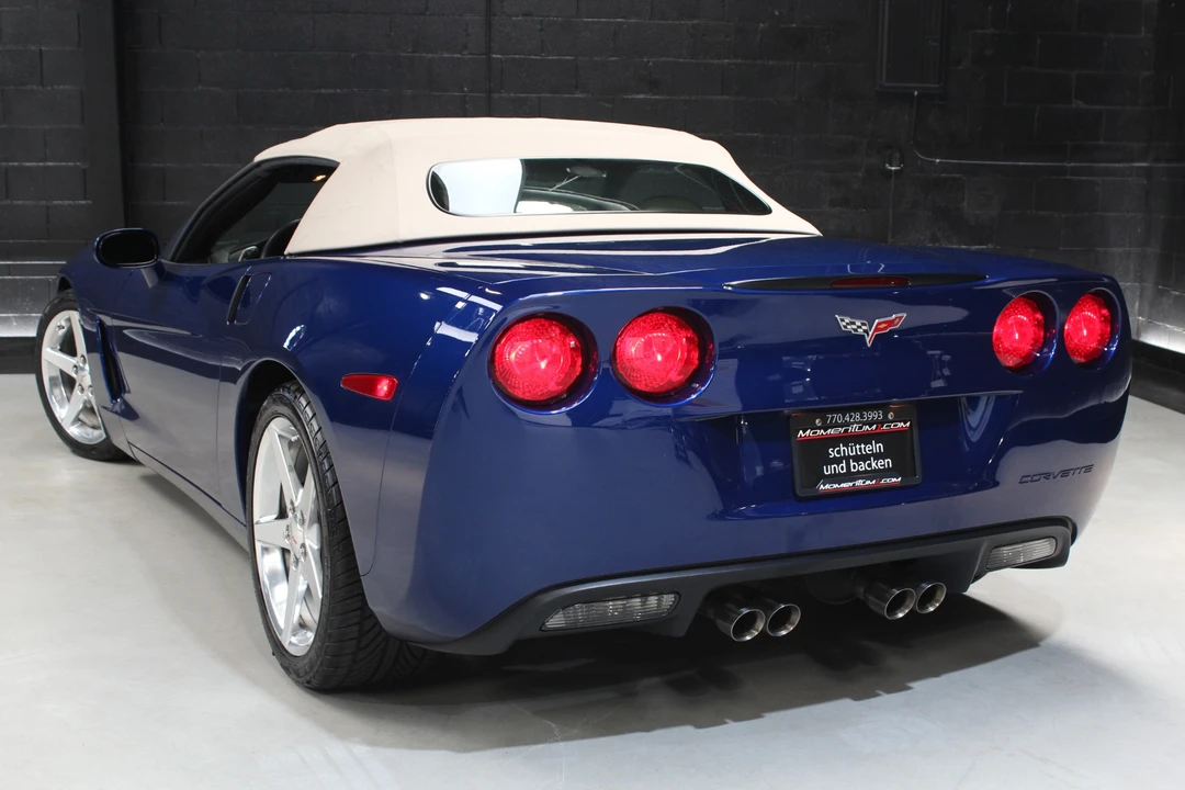2005 Chevrolet Corvette C6 - Image 16 of 31