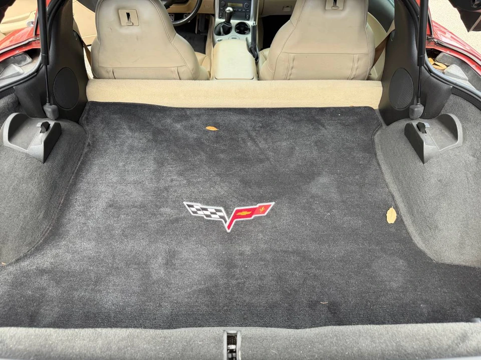 2005 Chevrolet Corvette C6 - Image 12 of 16