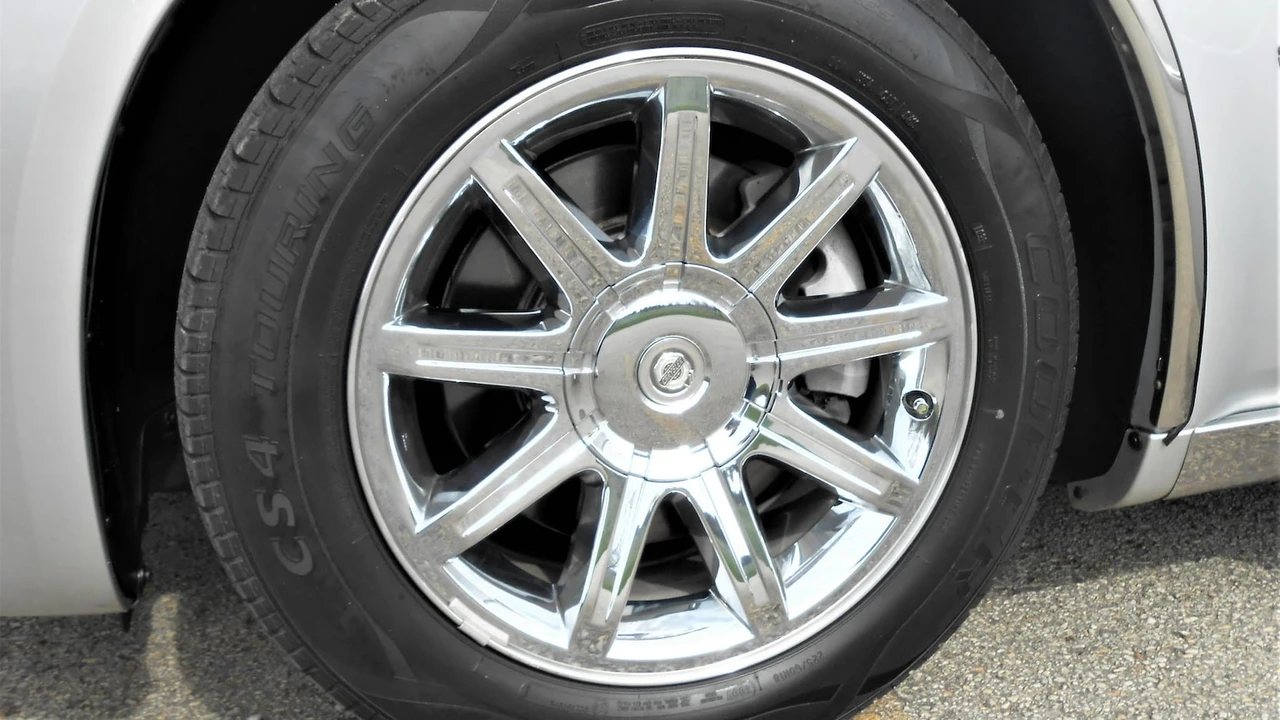 2005 Chrysler 300 (2005-2023) - Image 11 of 20