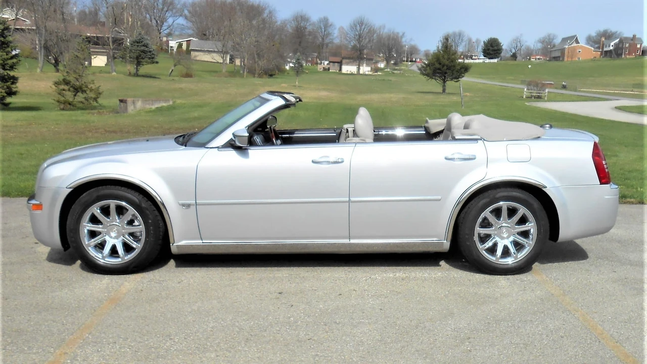2005 Chrysler 300 (2005-2023) - Image 19 of 20