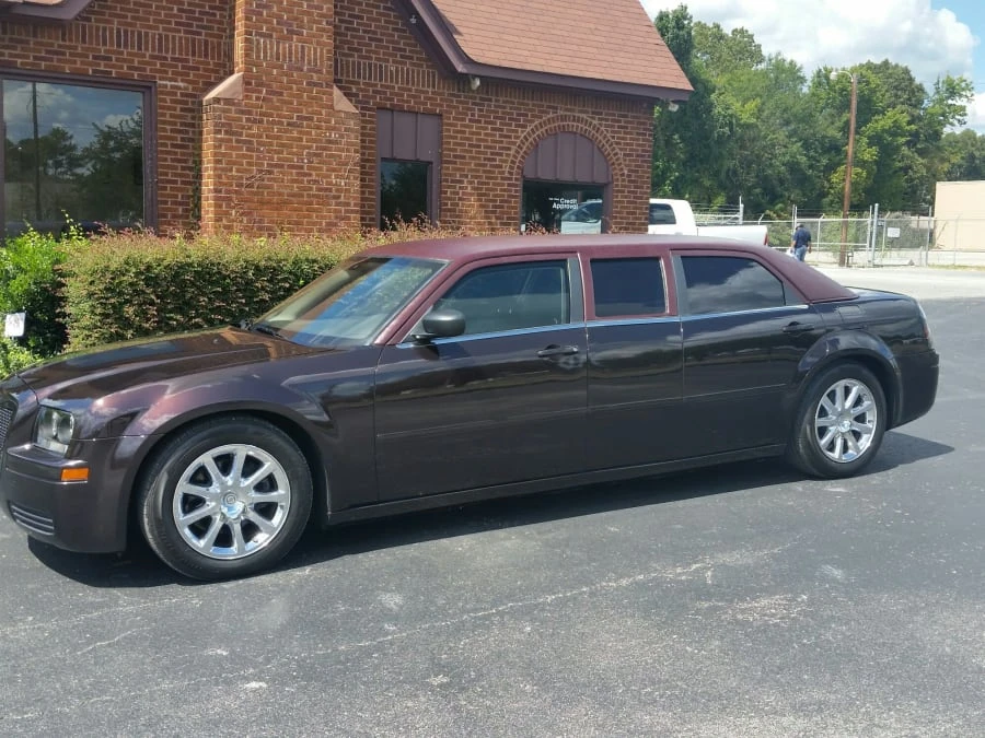 2005 Chrysler 300 (2005-2023) - Image 12 of 12