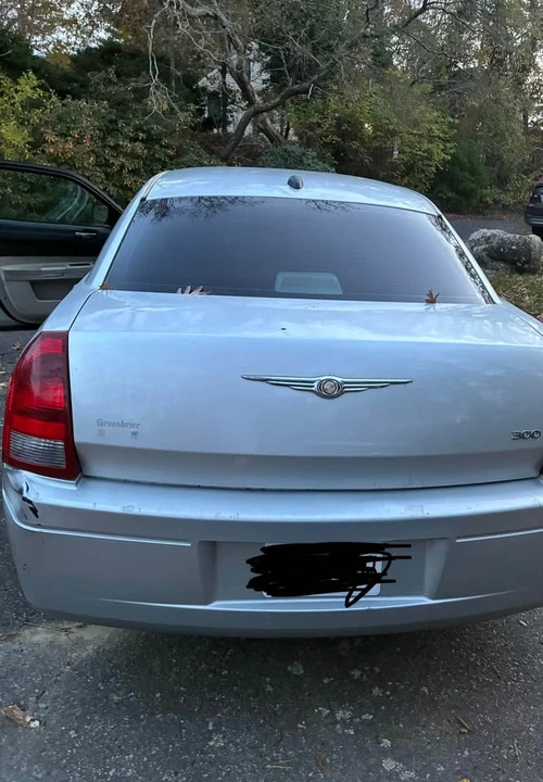 2005 Chrysler 300 (2005-2023) - Image 7 of 7