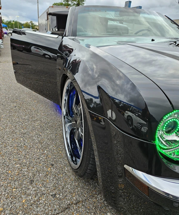 2005 Chrysler - Image 12 of 23