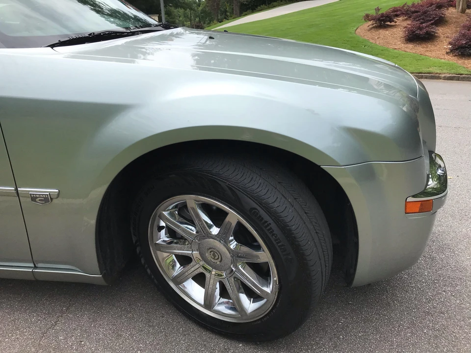 2005 Chrysler 300 (2005-2023) - Image 22 of 31