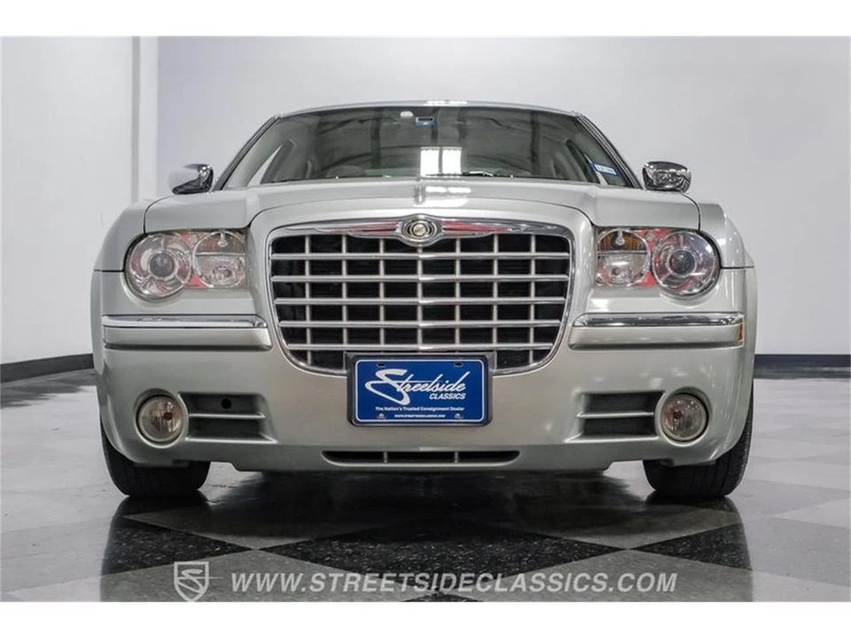 2005 Chrysler 300 (2005-2023) - Image 31 of 31