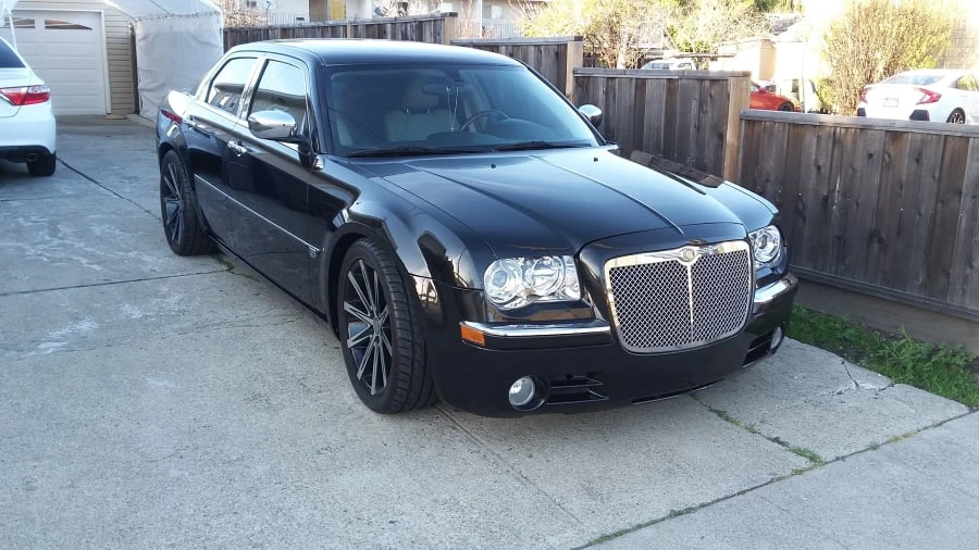 2005 Chrysler 300 (2005-2023) - Image 10 of 10