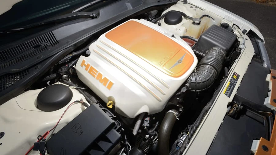 2005 Chrysler 300 (2005-2023) - Image 6 of 20