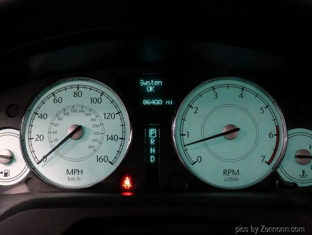 2005 Chrysler 300 (2005-2023) - Image 14 of 21