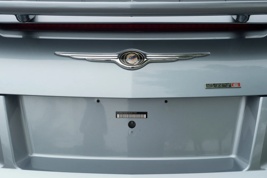 2005 Chrysler Crossfire - Image 28 of 31