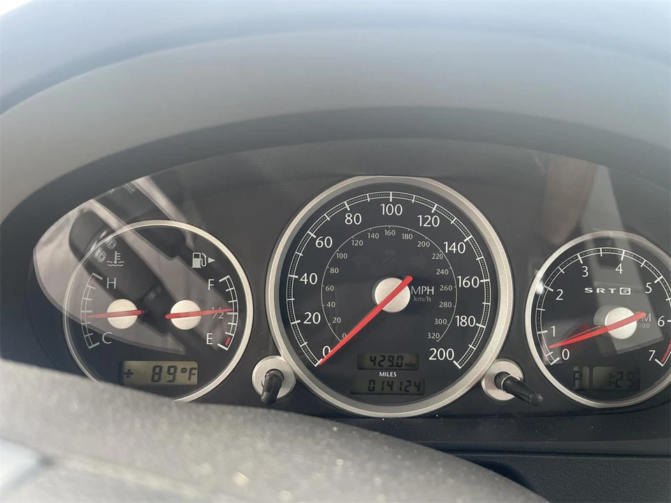 2005 Chrysler Crossfire - Image 18 of 29