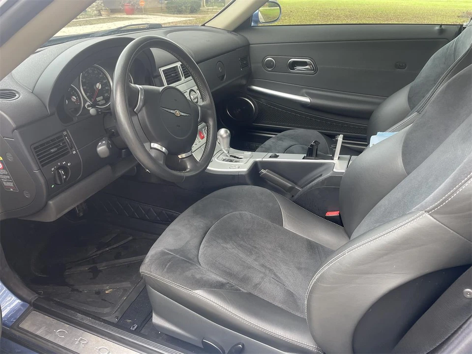 2005 Chrysler Crossfire - Image 22 of 29