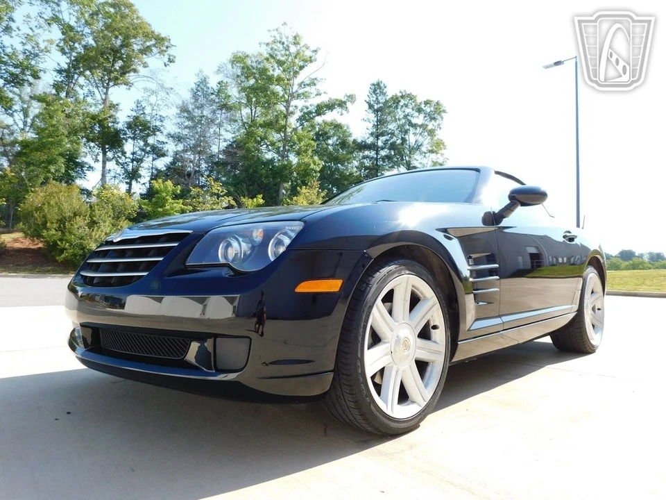 2005 Chrysler Crossfire - Image 8 of 12