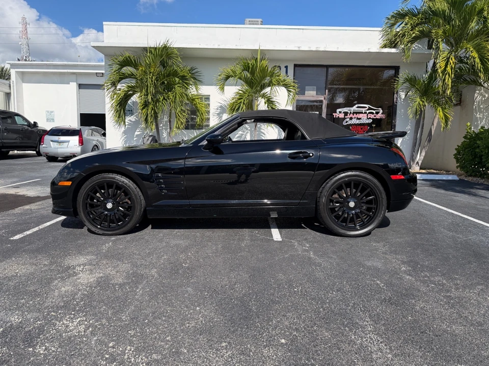 2005 Chrysler Crossfire - Image 9 of 31