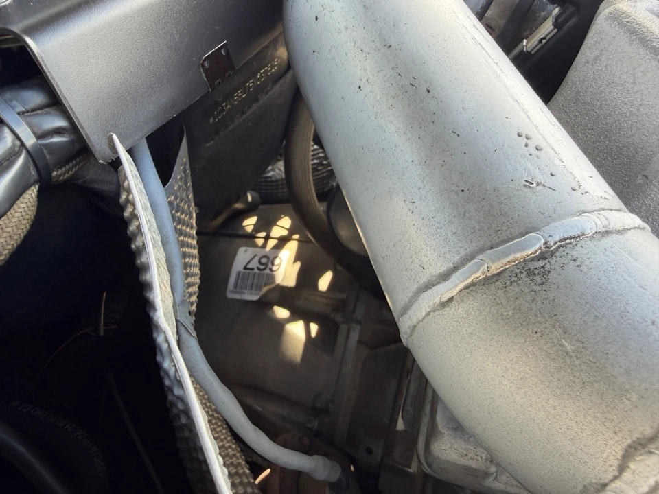 2005 Chrysler Crossfire - Image 30 of 31
