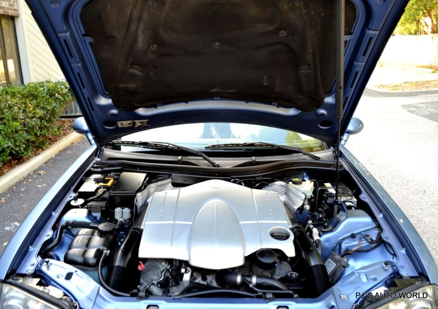 2005 Chrysler Crossfire - Image 10 of 10