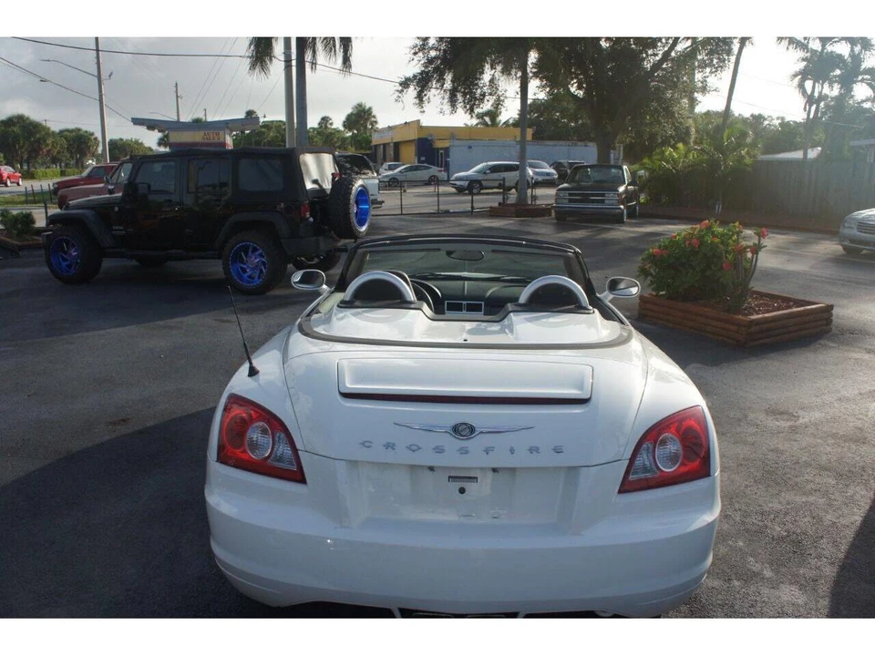 2005 Chrysler Crossfire - Image 19 of 19