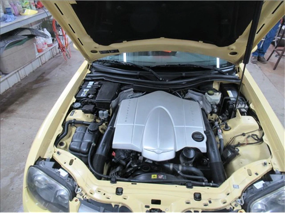 2005 Chrysler Crossfire - Image 18 of 18