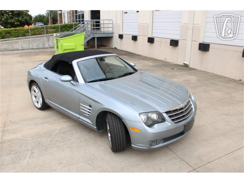 2005 Chrysler Crossfire - Image 27 of 31