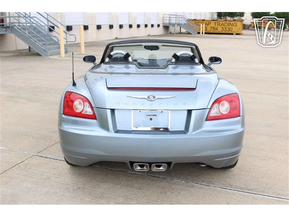 2005 Chrysler Crossfire - Image 3 of 31