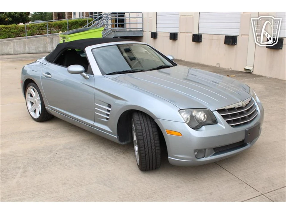2005 Chrysler Crossfire - Image 28 of 31