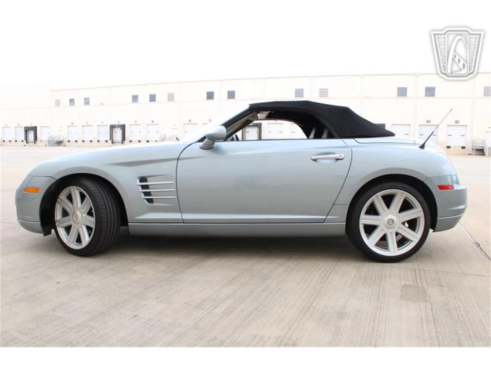 2005 Chrysler Crossfire - Image 14 of 31