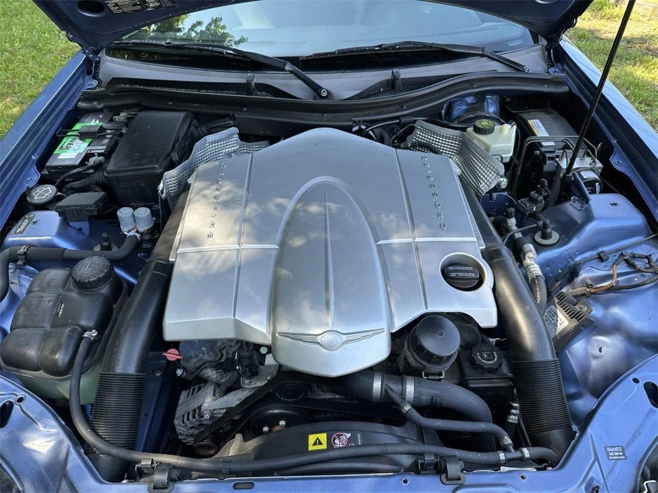2005 Chrysler Crossfire - Image 23 of 31