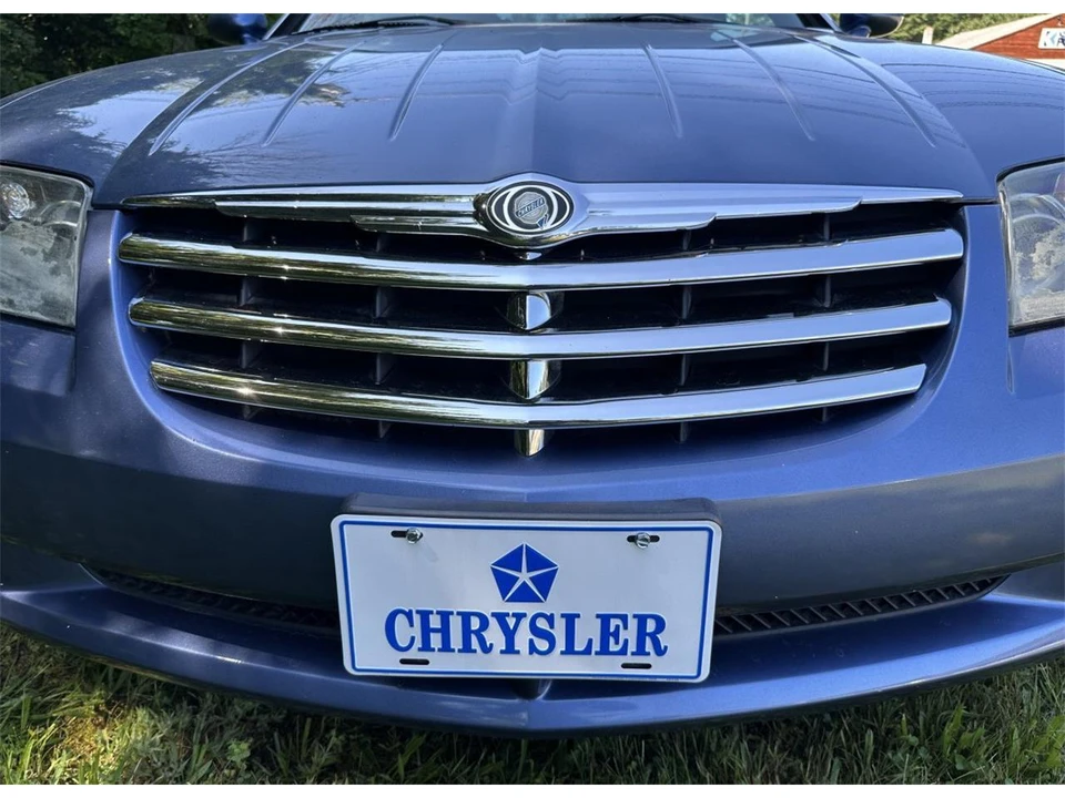 2005 Chrysler Crossfire - Image 12 of 31