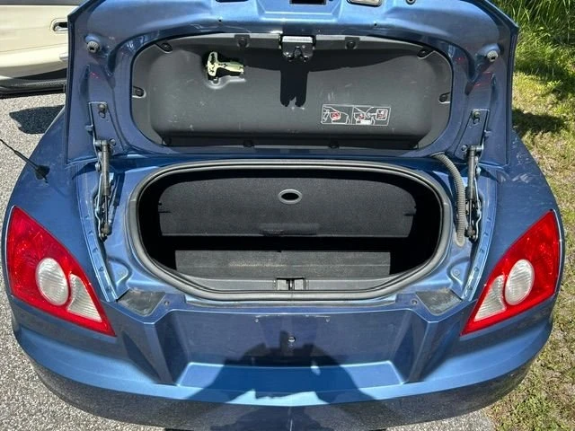 2005 Chrysler Crossfire - Image 14 of 15