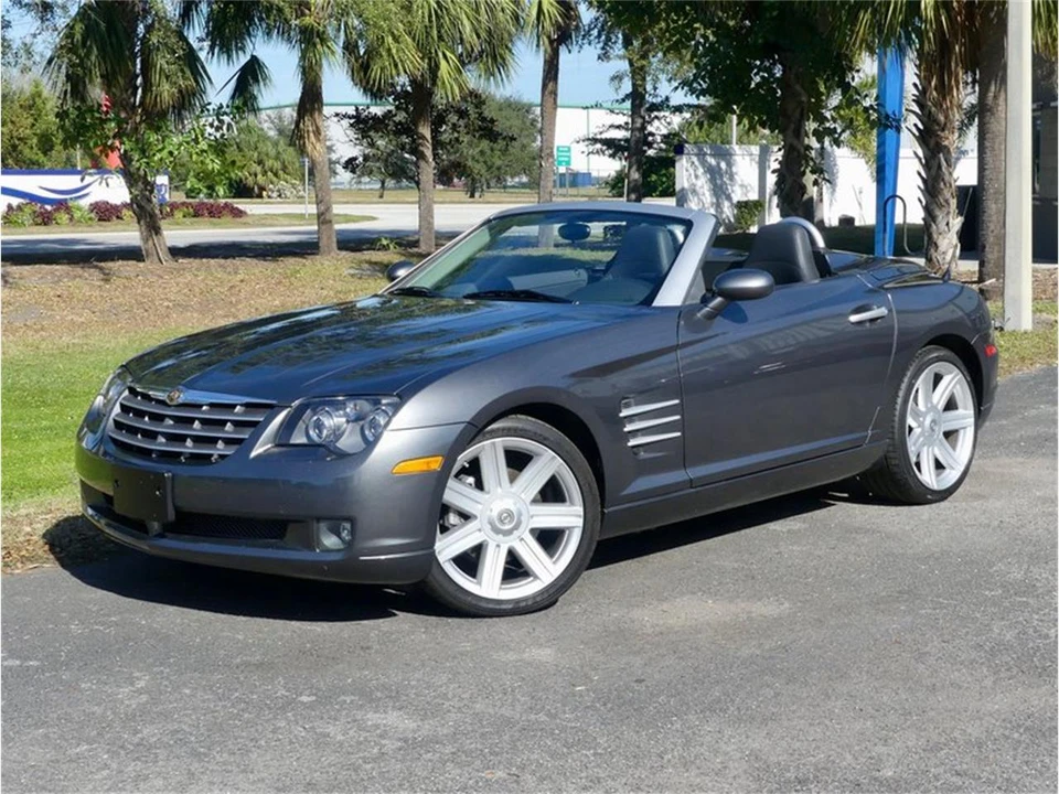 2005 Chrysler Crossfire - Image 12 of 31