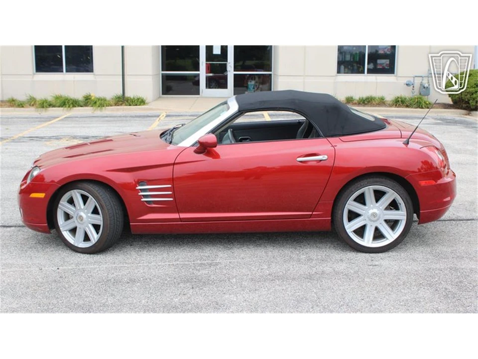 2005 Chrysler Crossfire - Image 6 of 31