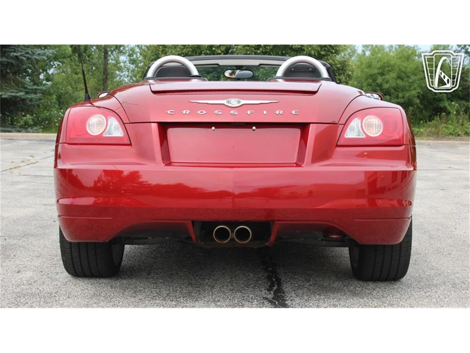 2005 Chrysler Crossfire - Image 27 of 31