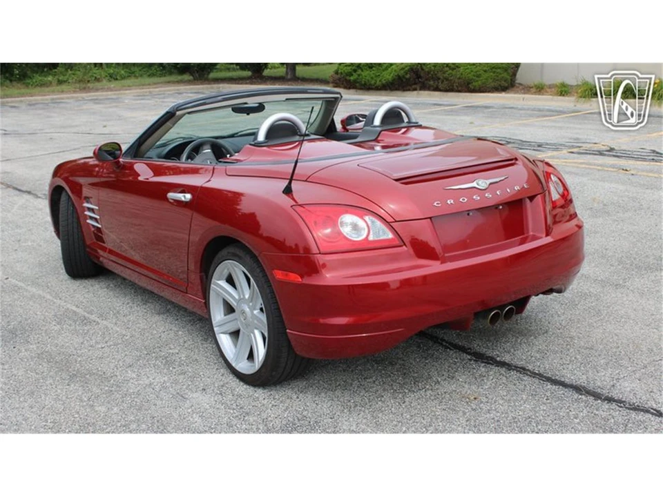 2005 Chrysler Crossfire - Image 24 of 31