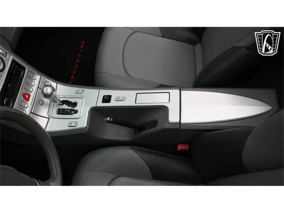 2005 Chrysler Crossfire - Image 15 of 31