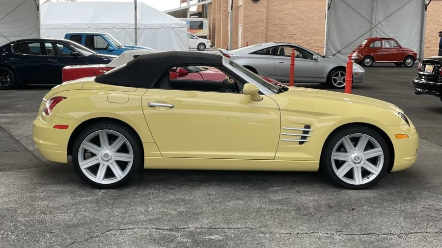 2005 Chrysler Crossfire - Image 3 of 5