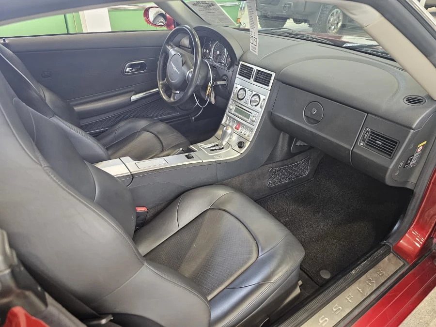 2005 Chrysler Crossfire - Image 7 of 14