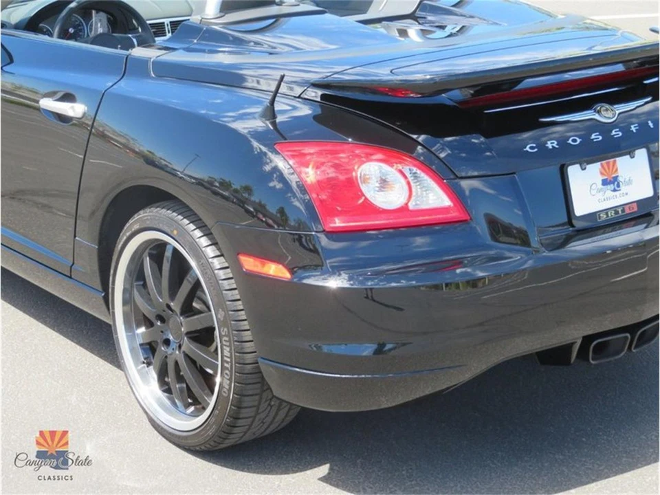 2005 Chrysler Crossfire - Image 16 of 31