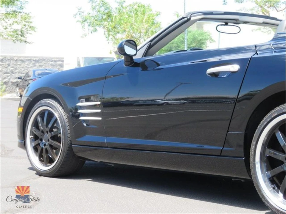 2005 Chrysler Crossfire - Image 22 of 31