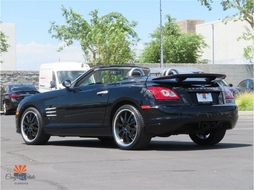 2005 Chrysler Crossfire - Image 12 of 31