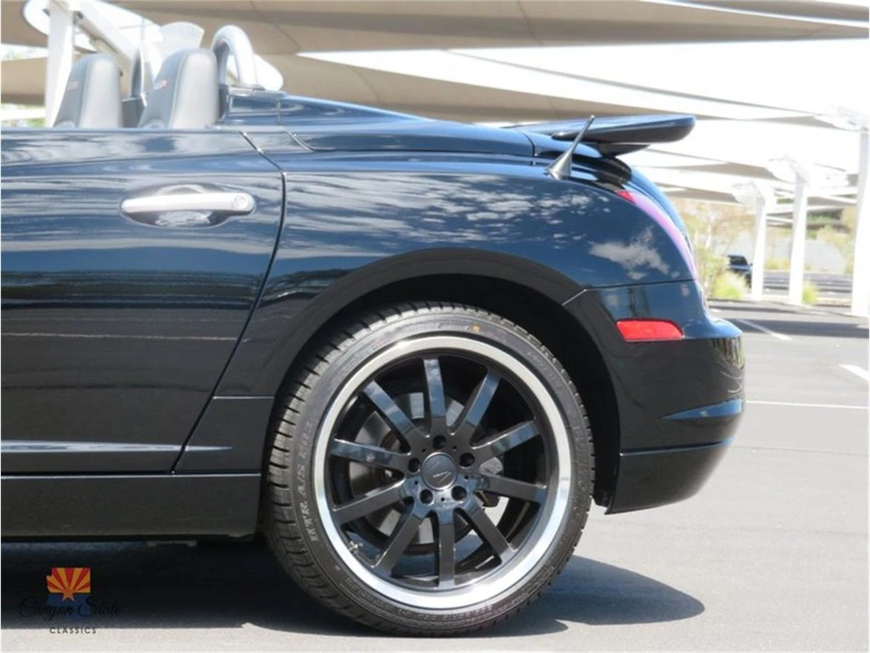 2005 Chrysler Crossfire - Image 20 of 31
