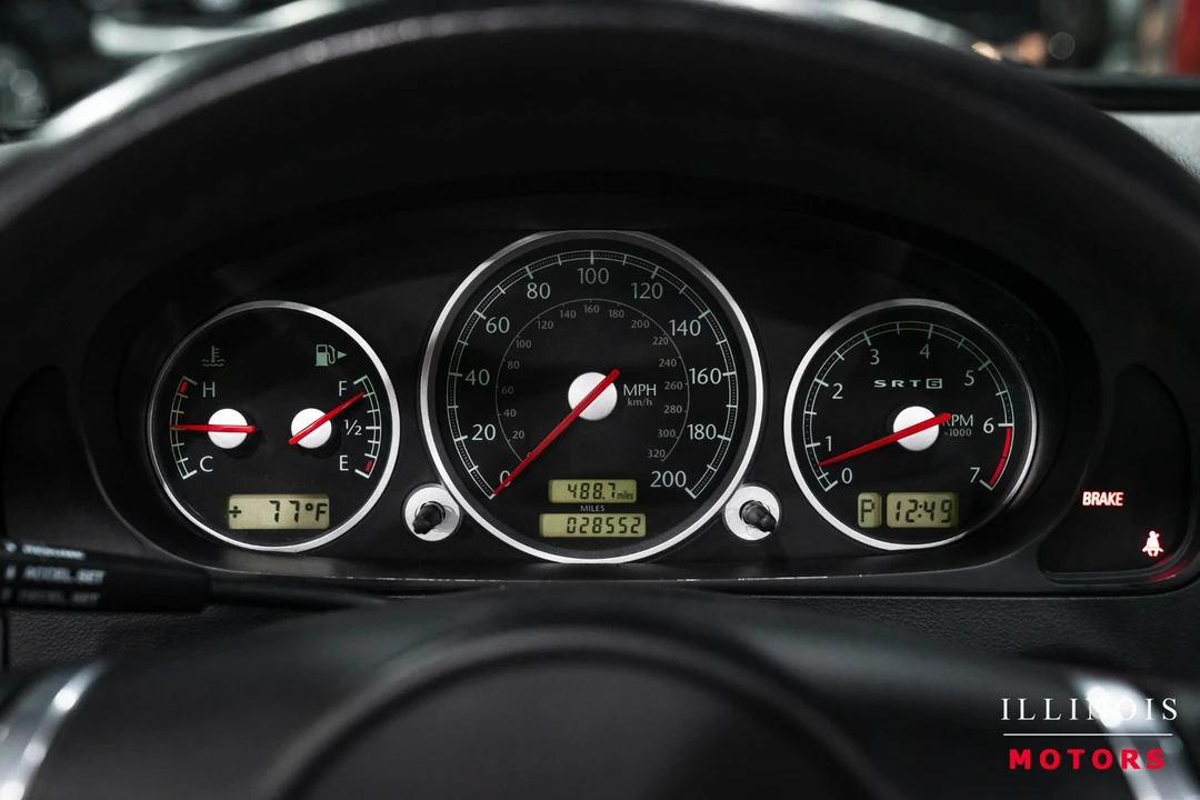 2005 Chrysler Crossfire - Image 22 of 31