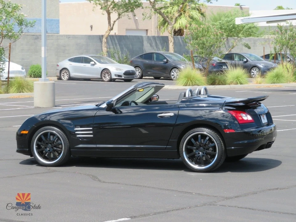 2005 Chrysler Crossfire - Image 9 of 31